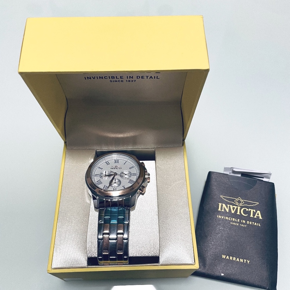 SOLD ❤️ NWT Invicta Men's Analog Display Swiss Quartz Two Tone Watch